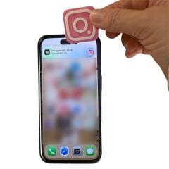 NFC Anahtarlık - İnstagram Anahtarlık Pembe (Orta Boy 3,5 cm)